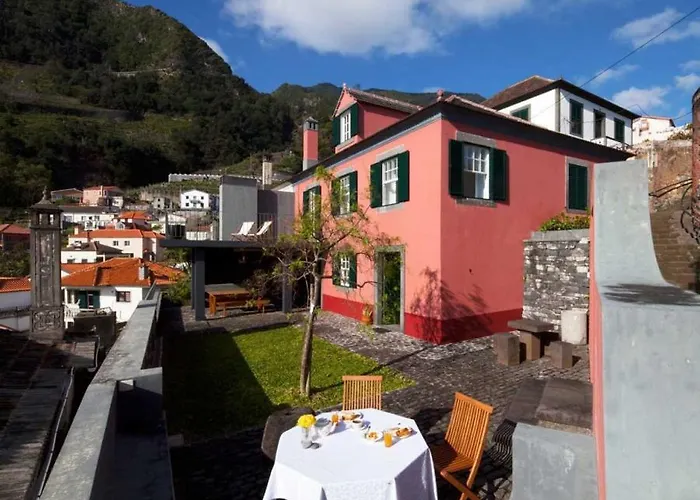 Casa Do Joao Da Eira *